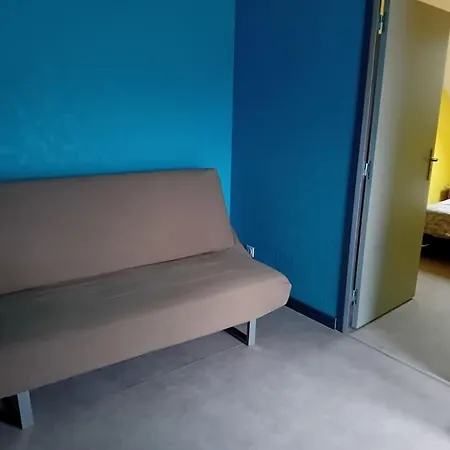 Logement Dans La Campagne Nerisienne Exterior photo